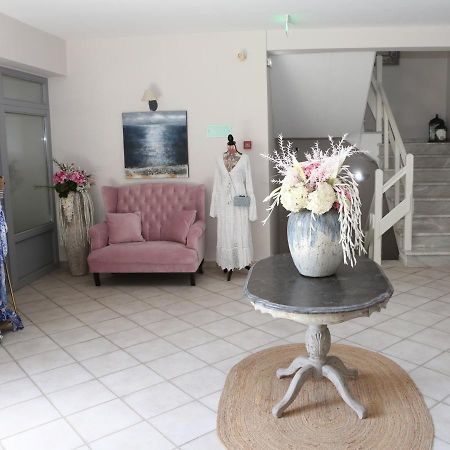 Caretta - Caretta Hotel Лигия Екстериор снимка