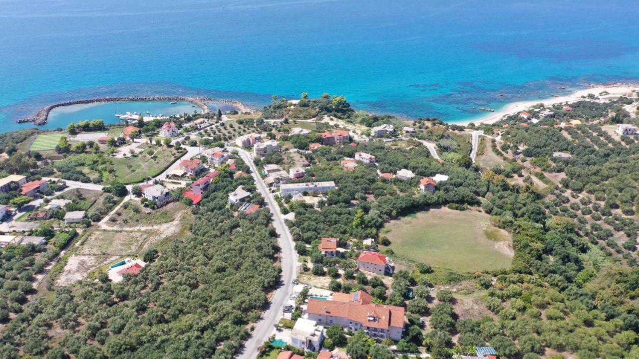 Caretta - Caretta Hotel Лигия Екстериор снимка