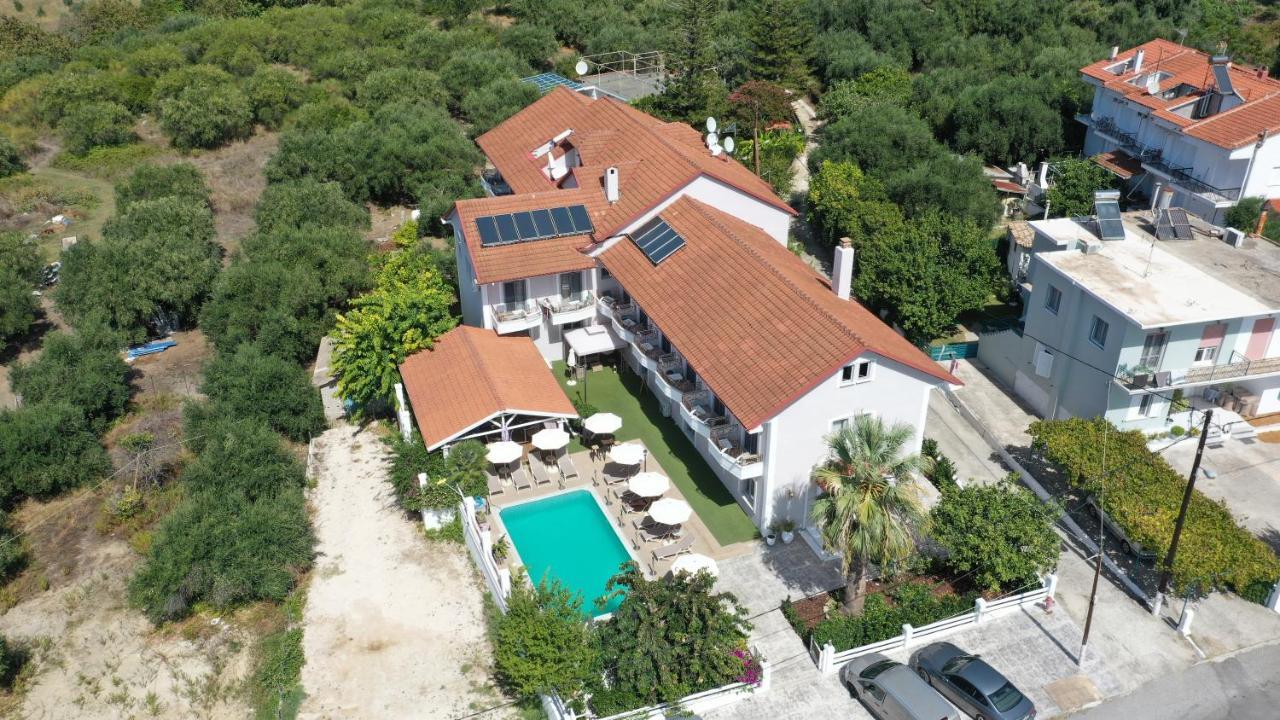 Caretta - Caretta Hotel Лигия Екстериор снимка
