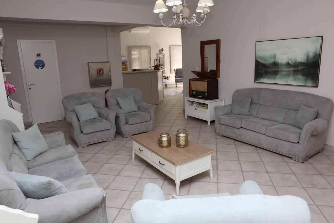 Caretta - Caretta Hotel Лигия Екстериор снимка