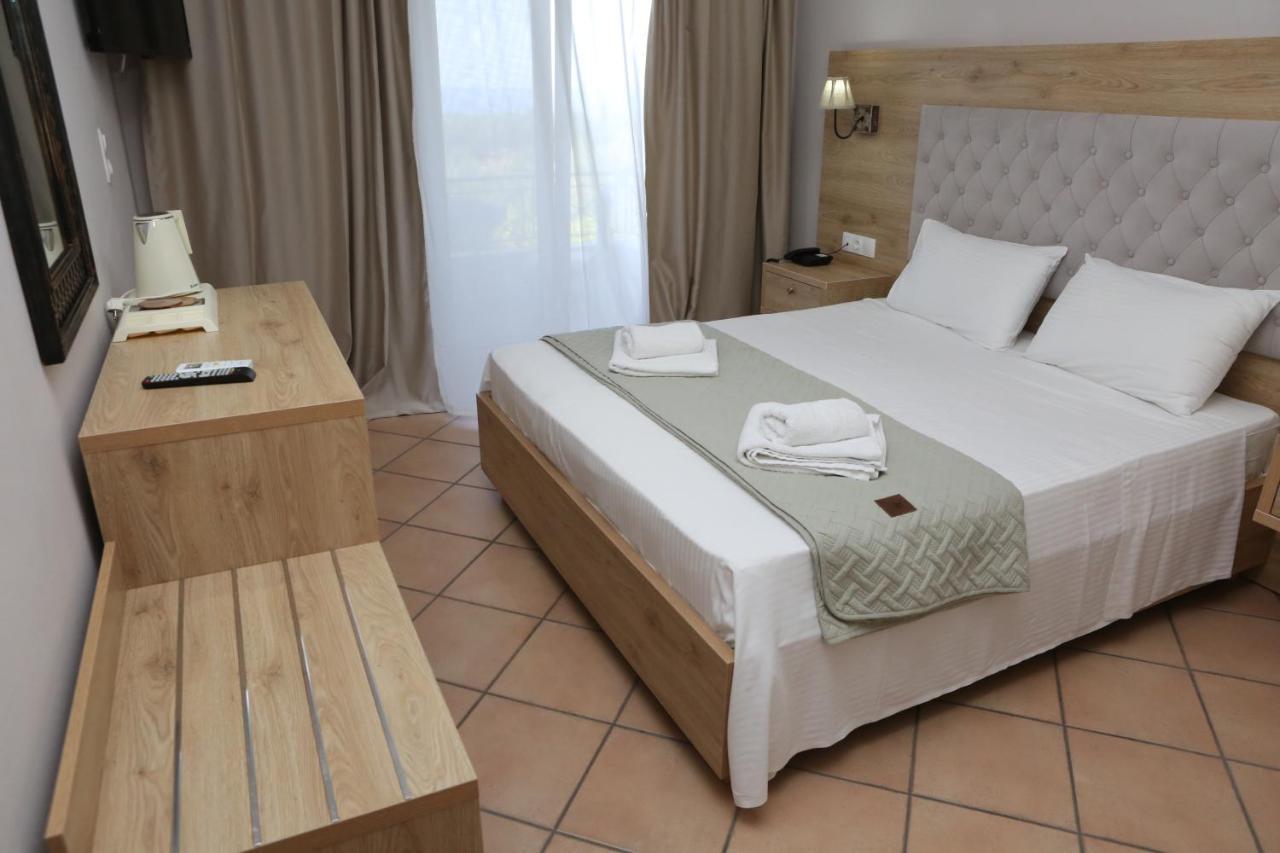 Caretta - Caretta Hotel Лигия Екстериор снимка