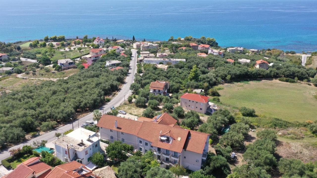 Caretta - Caretta Hotel Лигия Екстериор снимка