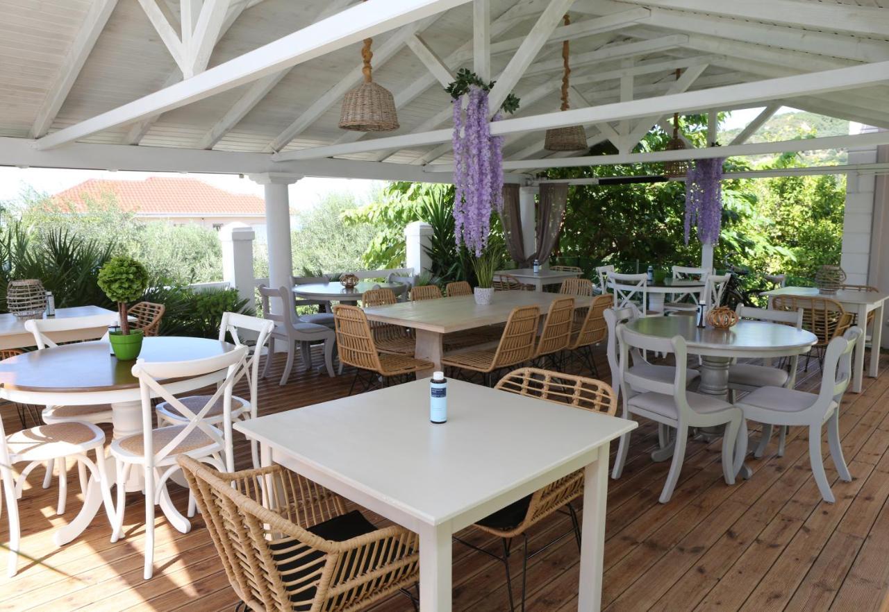 Caretta - Caretta Hotel Лигия Екстериор снимка