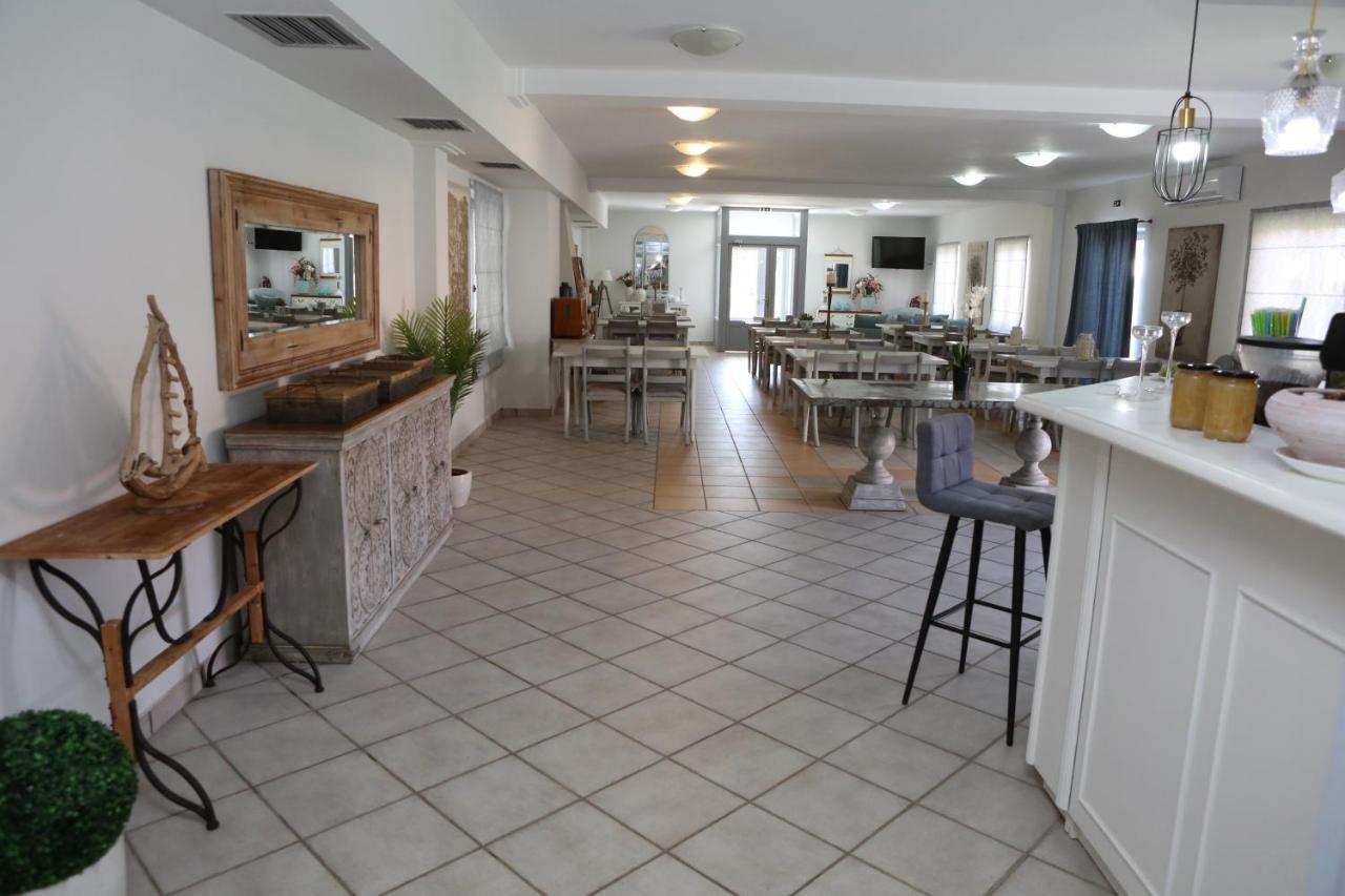 Caretta - Caretta Hotel Лигия Екстериор снимка