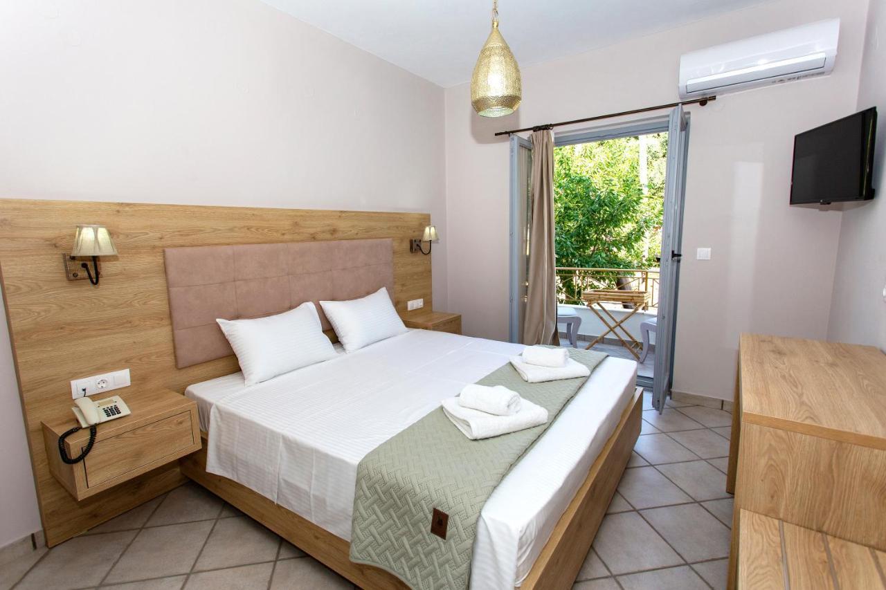 Caretta - Caretta Hotel Лигия Екстериор снимка