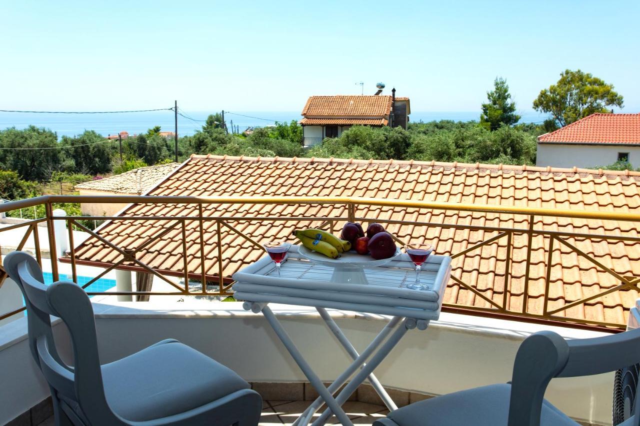 Caretta - Caretta Hotel Лигия Екстериор снимка